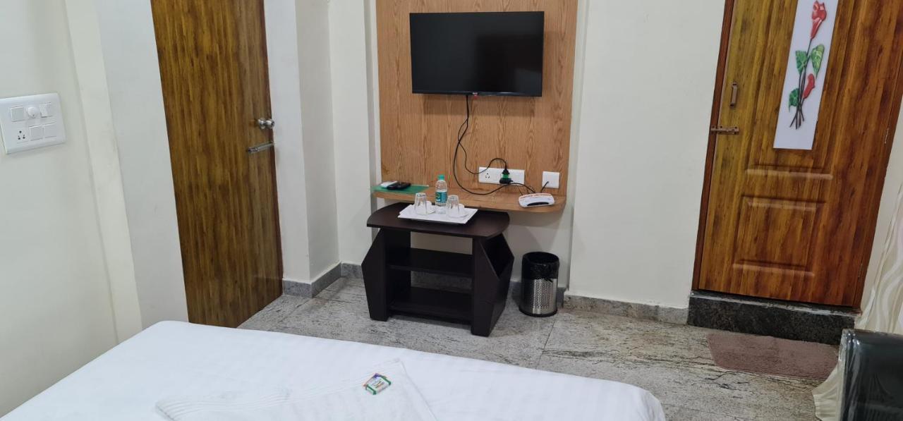 Vijay Shree Inn ヴェールール エクステリア 写真