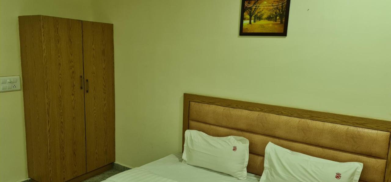 Vijay Shree Inn ヴェールール エクステリア 写真