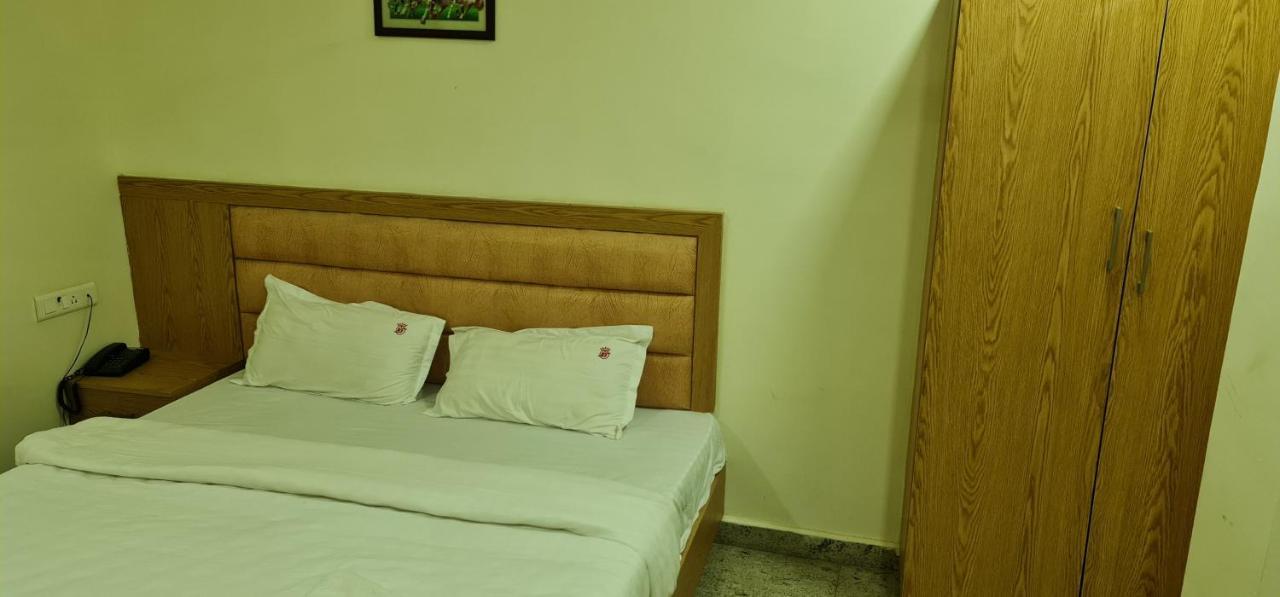 Vijay Shree Inn ヴェールール エクステリア 写真