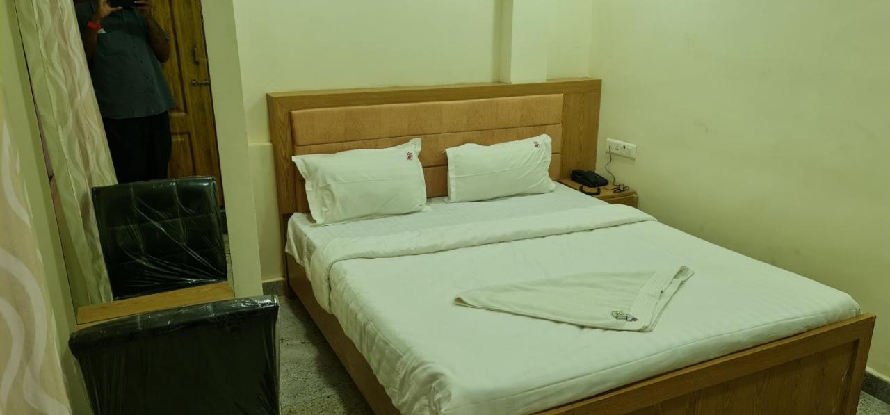 Vijay Shree Inn ヴェールール エクステリア 写真